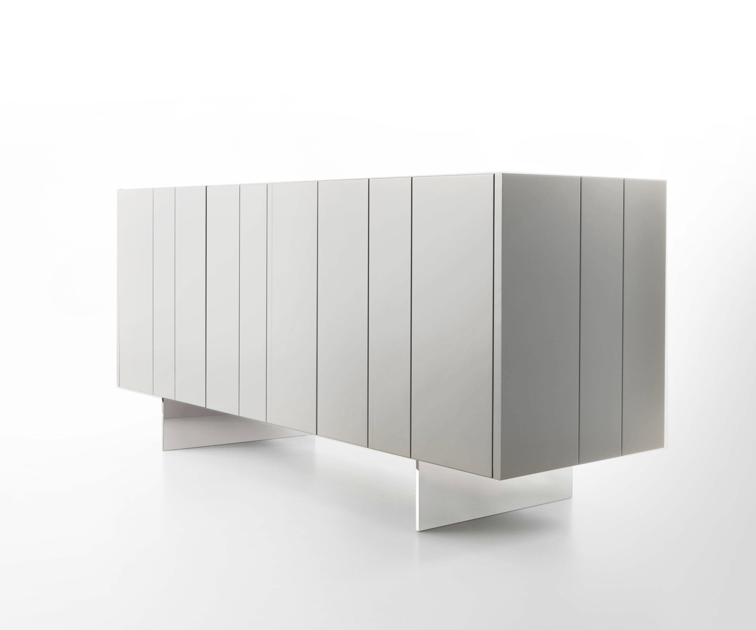 Moderne Novamobili Sideboard Stripe 3 avec trois portes